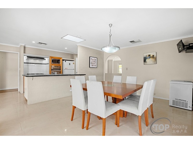 73 Chancery Crescent, Willetton WA 6155