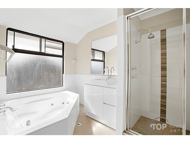 73 Chancery Crescent, Willetton WA 6155