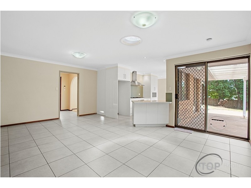 2 Heron Place, Parkwood WA 6147