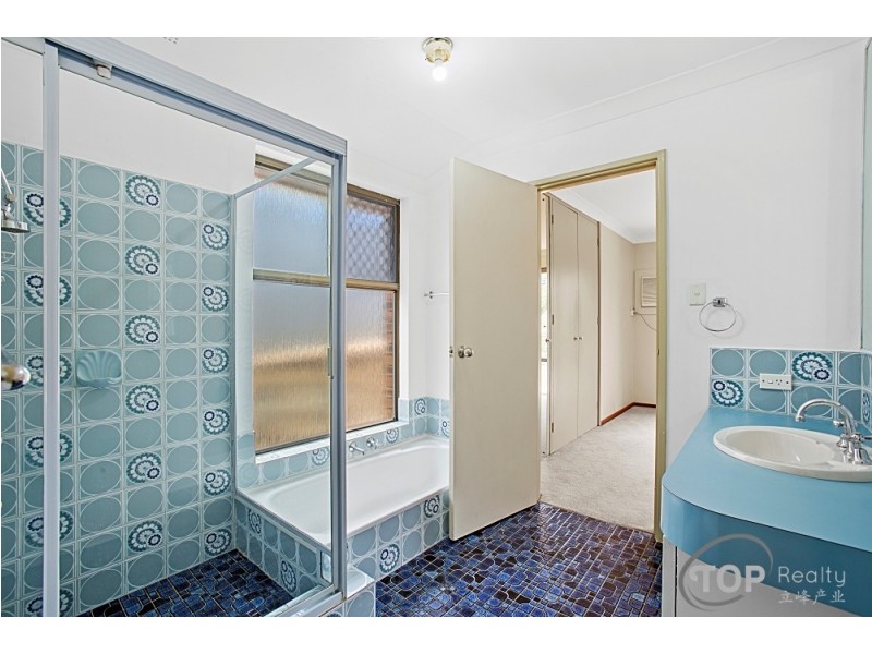 2 Heron Place, Parkwood WA 6147