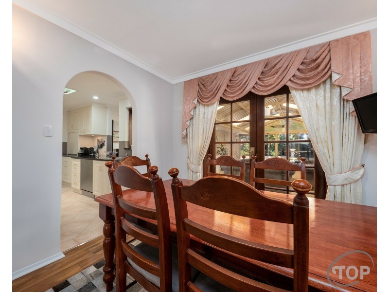 8 Bernera Drive, Willetton WA 6155