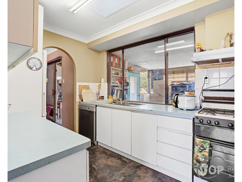 56 Meadowbrook Drive, Parkwood WA 6147