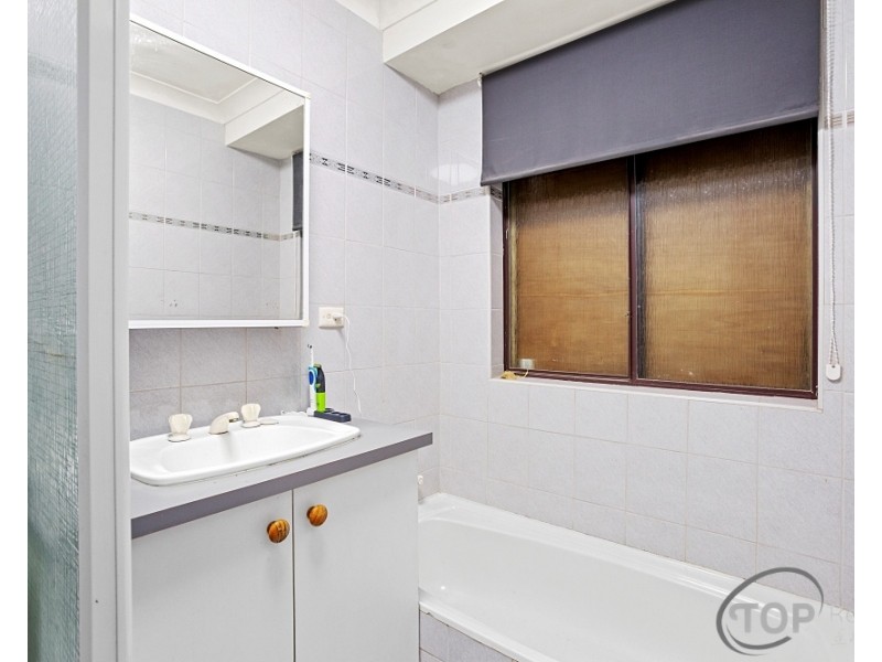 56 Meadowbrook Drive, Parkwood WA 6147