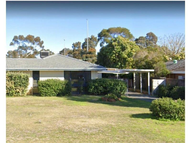 38 Riga Crescent, Willetton WA 6155