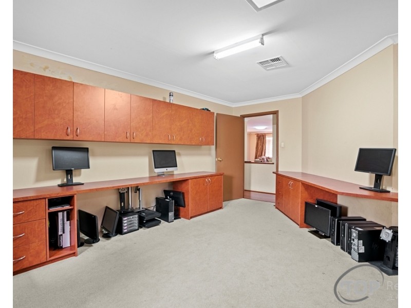 62 Rostrata Avenue, Willetton WA 6155