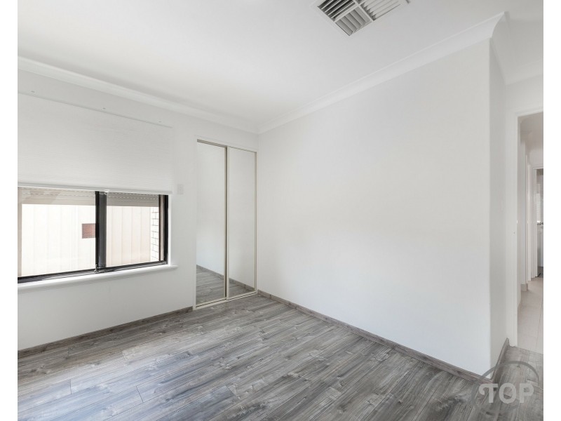 36 Hillock Circle, Leeming WA 6149