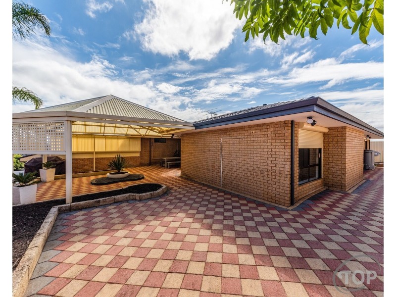 36 Hillock Circle, Leeming WA 6149