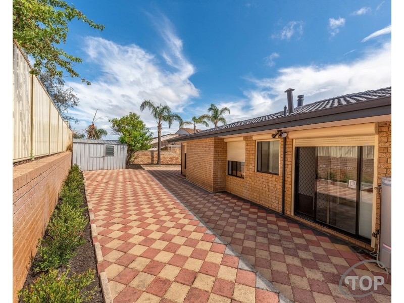 36 Hillock Circle, Leeming WA 6149