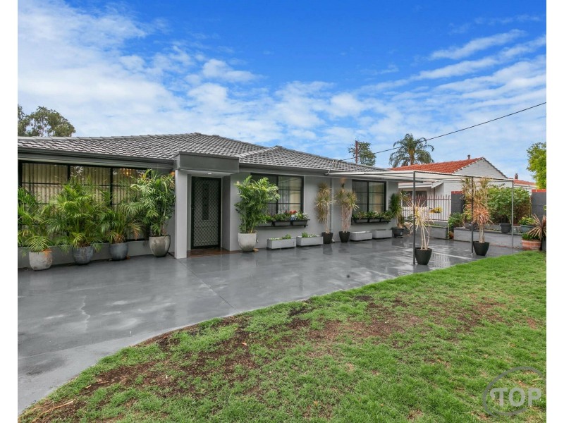 220A High Road, Riverton WA 6148