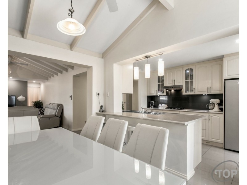 220A High Road, Riverton WA 6148