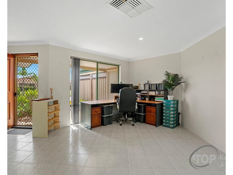 42 Sugarwood Drive, Thornlie WA 6108