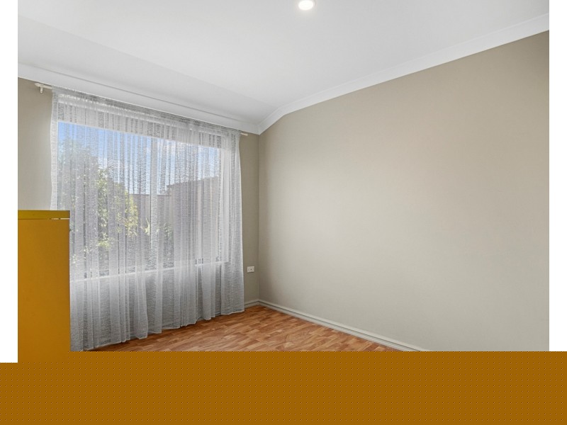 42 Sugarwood Drive, Thornlie WA 6108