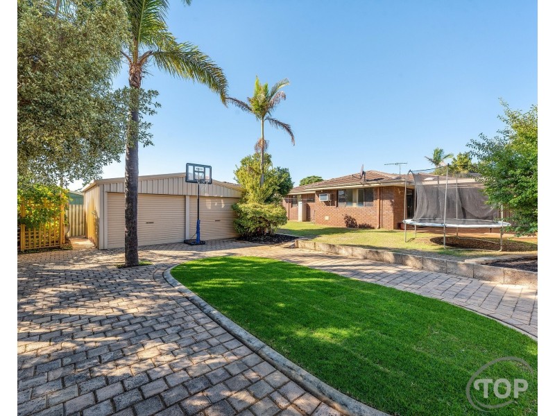 18 Colkirk Way, Willetton WA 6155