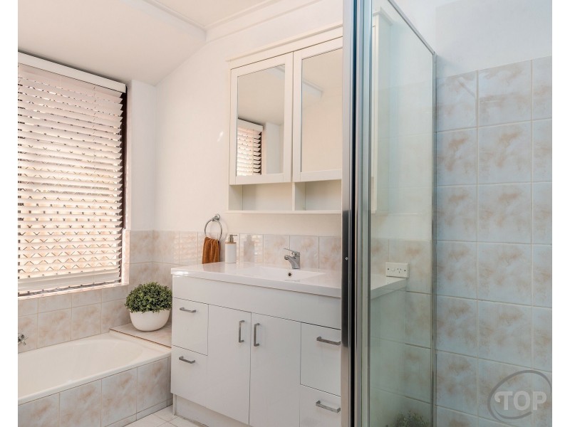 4 Lachlan Road, Willetton WA 6155