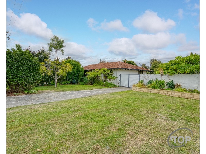 28B Parklands Square, Riverton WA 6148
