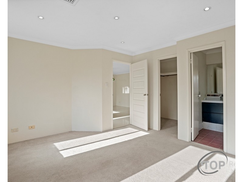 10 Sittella Gardens, East Cannington WA 6107