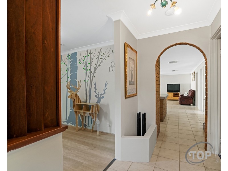 8 Gloucester Court, Willetton WA 6155