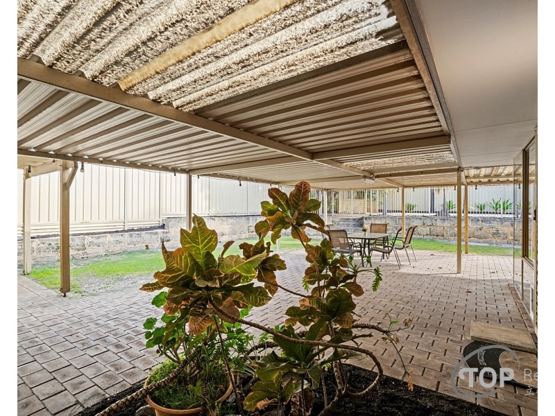 8 Gloucester Court, Willetton WA 6155