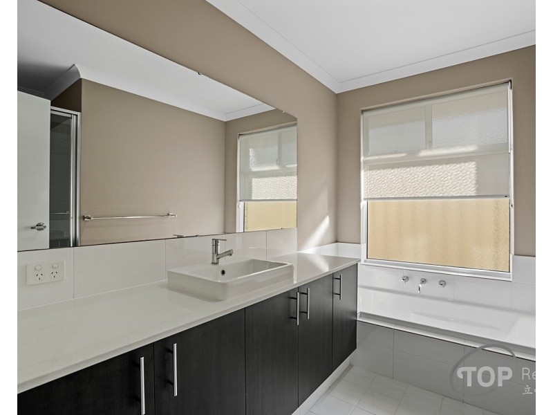 21 Pinelle Parkway, Aubin Grove WA 6164