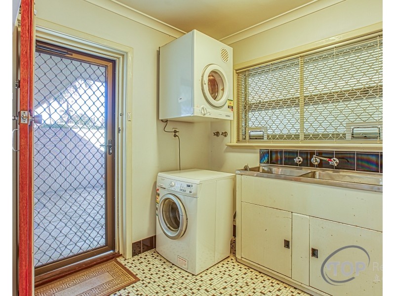 9A Errinbee Street, Riverton WA 6148