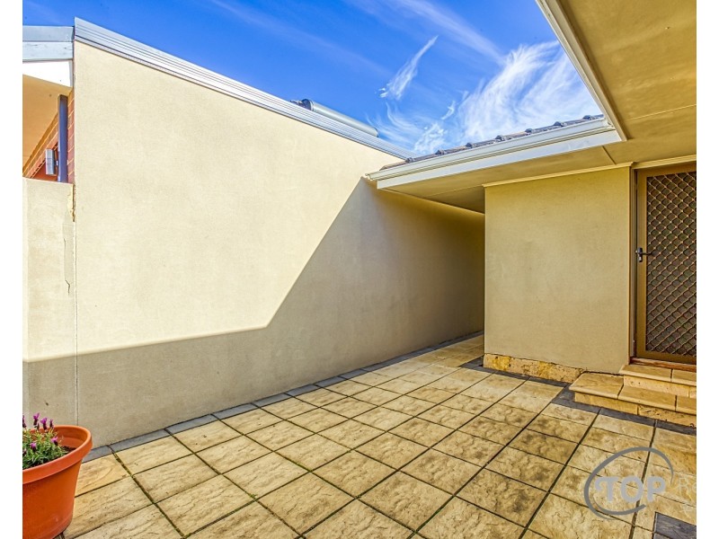 9A Errinbee Street, Riverton WA 6148