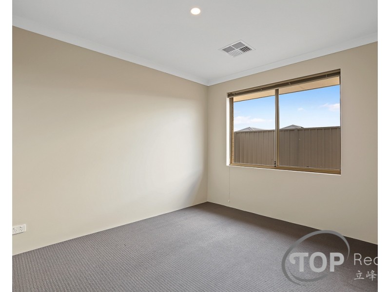 86 Waterfoot Loop, Canning Vale WA 6155