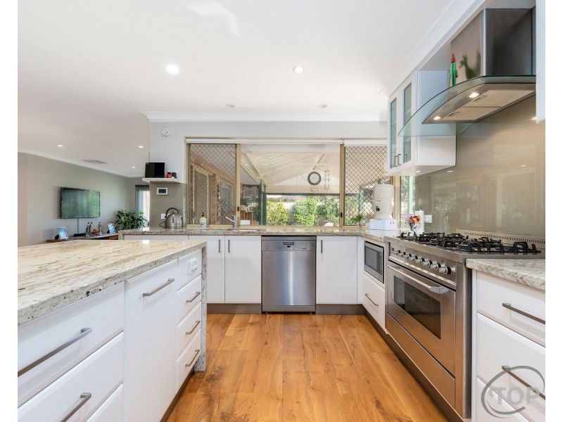 8 Park Lane, Willetton WA 6155