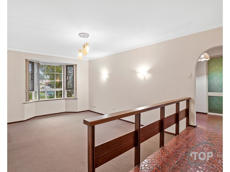 8 Vigors Avenue, Bull Creek WA 6149