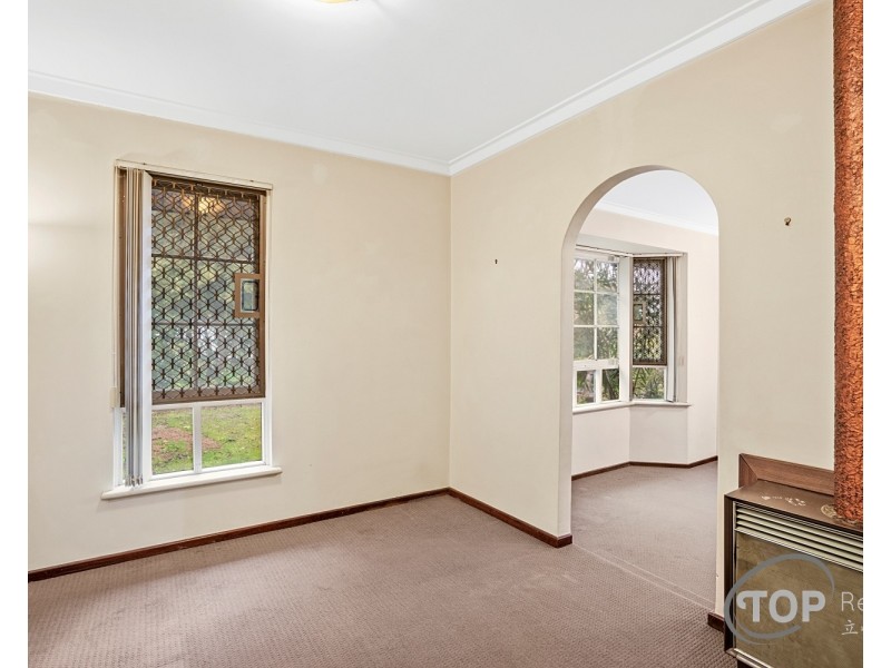 8 Vigors Avenue, Bull Creek WA 6149