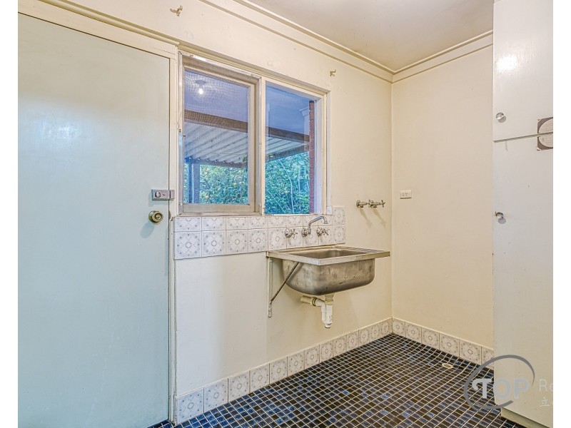 8 Vigors Avenue, Bull Creek WA 6149