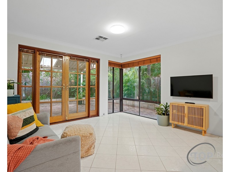 8A Pendock Place, Willetton WA 6155