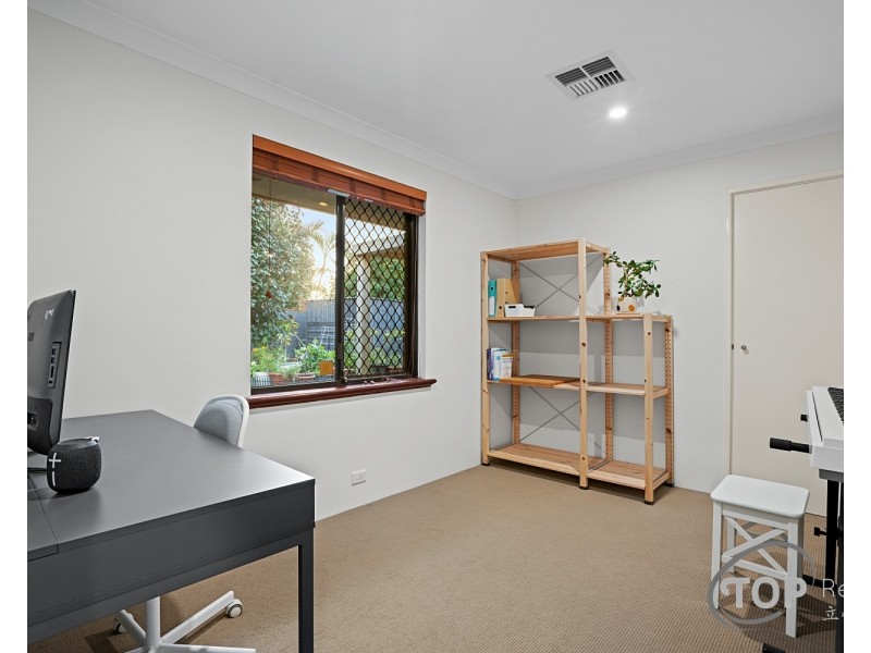 8A Pendock Place, Willetton WA 6155