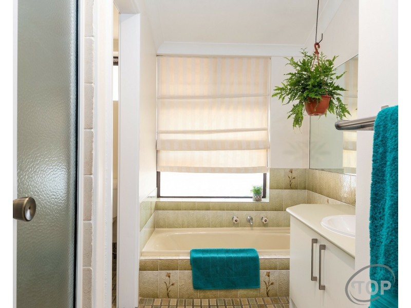 8 Terry Vale, Willetton WA 6155