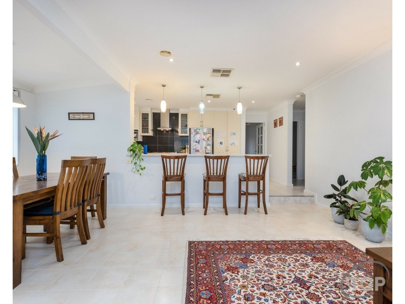 43 Hawford Way, Willetton WA 6155