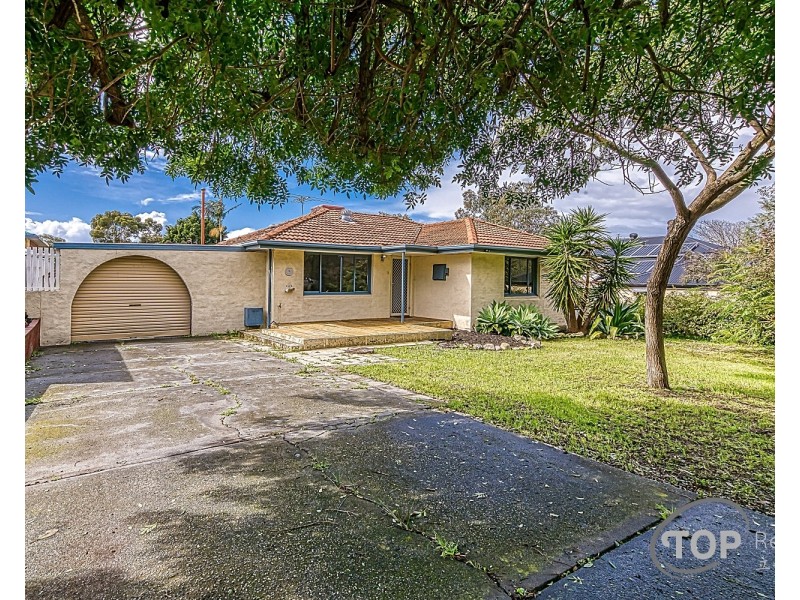 14 Belarius Street, Coolbellup WA 6163