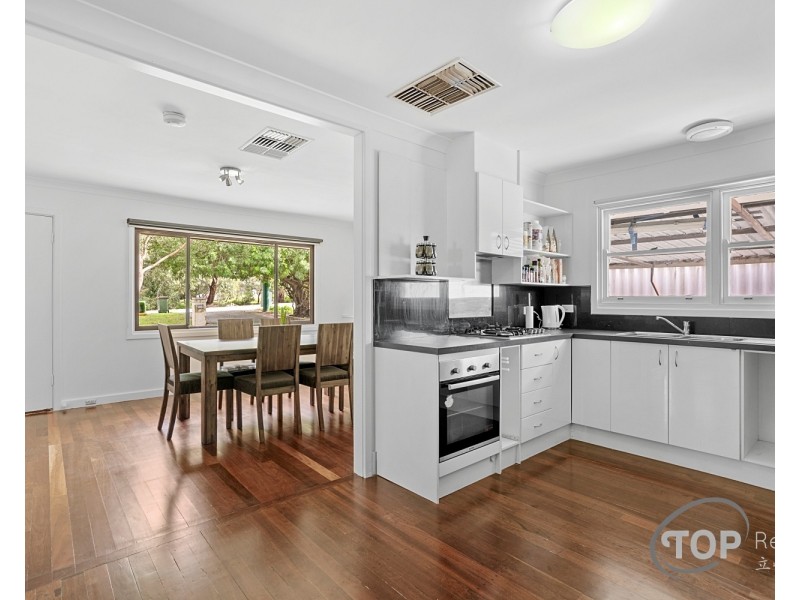 14 Belarius Street, Coolbellup WA 6163