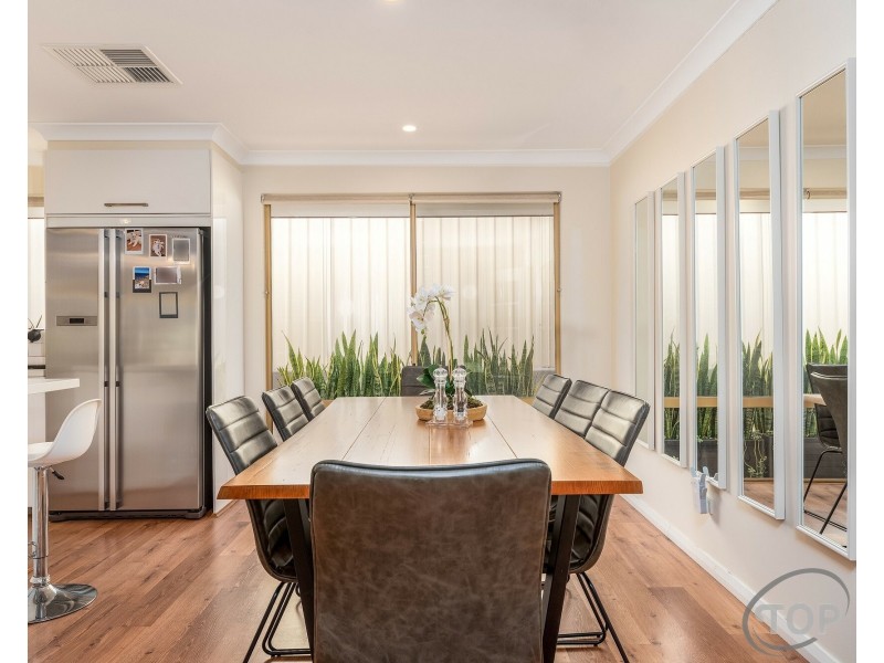 19 Beckley Circle, Leeming WA 6149