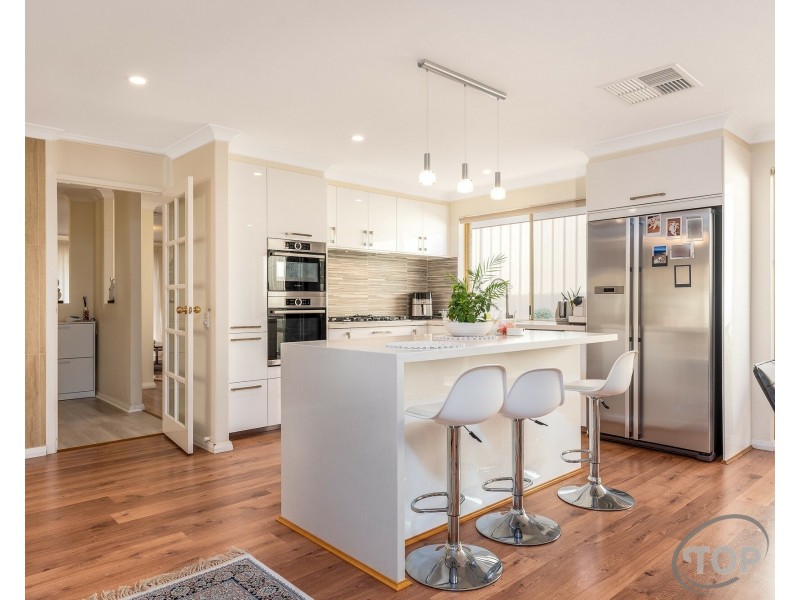 19 Beckley Circle, Leeming WA 6149