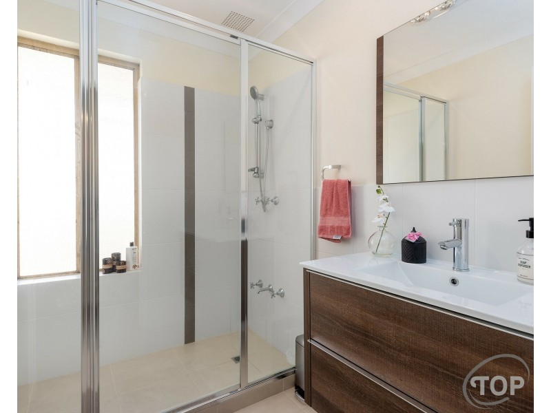 19 Beckley Circle, Leeming WA 6149