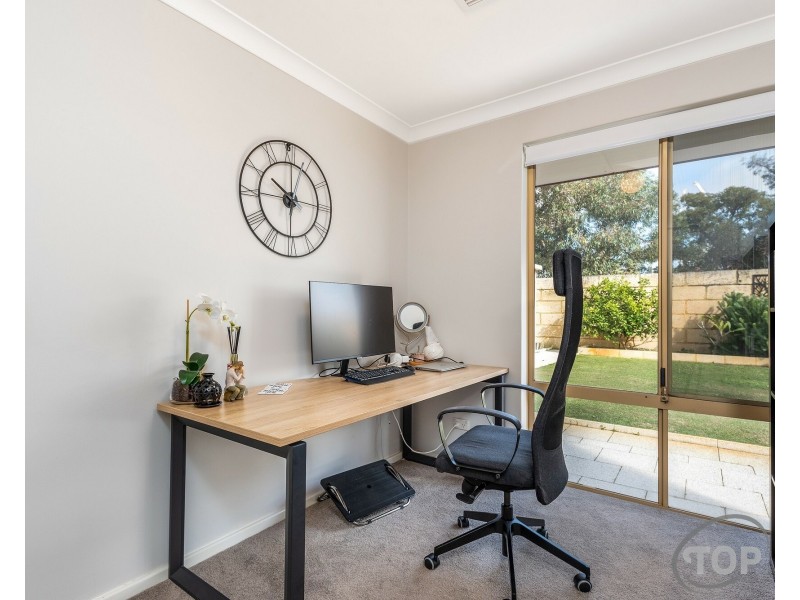 19 Beckley Circle, Leeming WA 6149