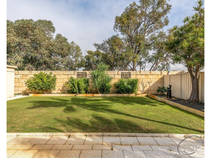 19 Beckley Circle, Leeming WA 6149