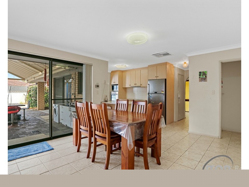 6 Falcon Court, Willetton WA 6155