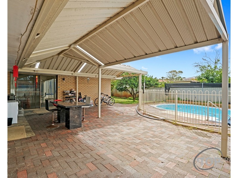 6 Falcon Court, Willetton WA 6155