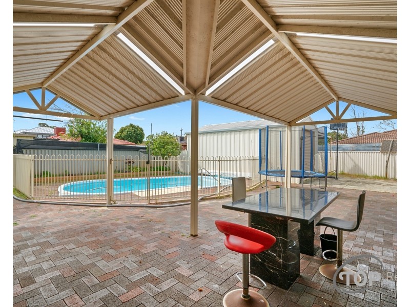 6 Falcon Court, Willetton WA 6155