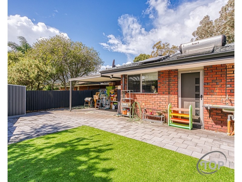8A The Crowsnest, Willetton WA 6155