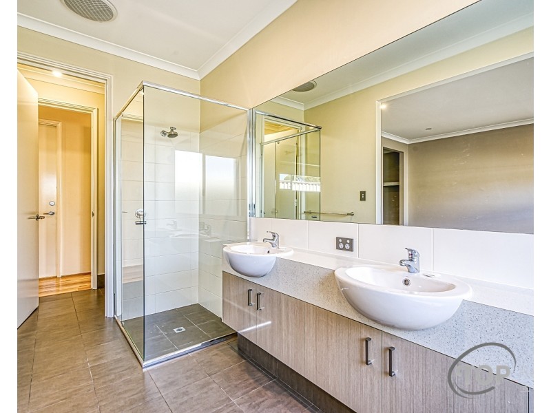 17C Veronica Street, Riverton WA 6148