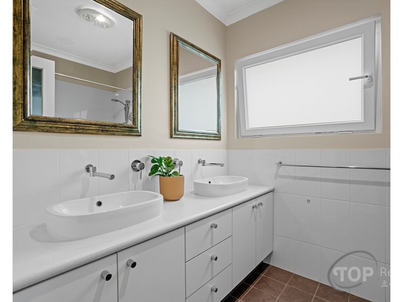 99 Acanthus Road, Willetton WA 6155