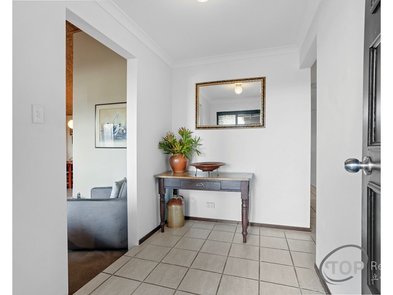 15 Parklands Square, Riverton WA 6148