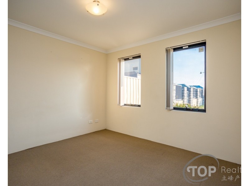 11/26 Churchill Green, Canning Vale WA 6155