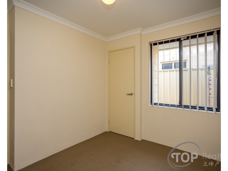 11/26 Churchill Green, Canning Vale WA 6155